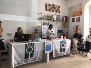 Alcuni volontari e volontarie della sezione ligure dell’Associazione AISLA.
